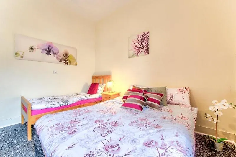 Edinburgh Central Morrison Apartment