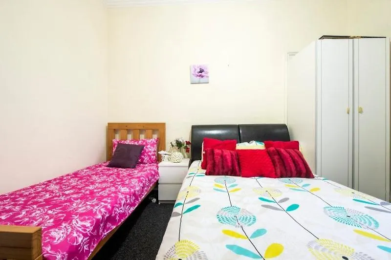 Edinburgh Central Morrison Apartment