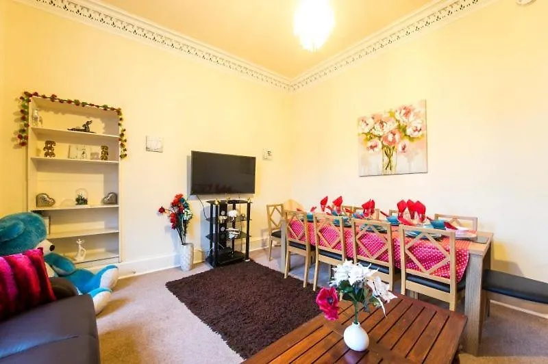 Edinburgh Central Morrison Apartment