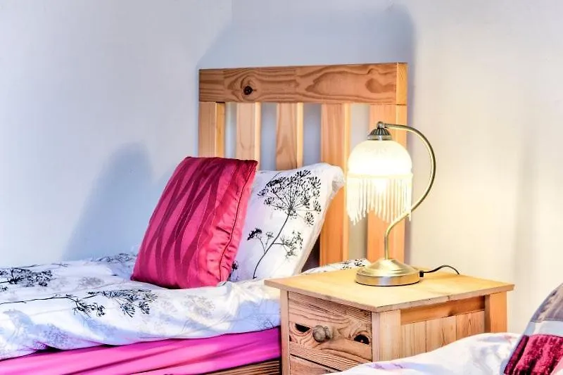 Edinburgh Central Morrison Apartment